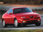 Voir le fond d'cran cars_alfa_romeo_013.jpg