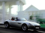 Voir le fond d'cran cars_bmw_010.jpg