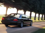 Voir le fond d'cran cars_bmw_119.jpg
